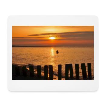 Angler im Sonnenuntergang - Mousepad (Querformat) - Weiß - Vorne