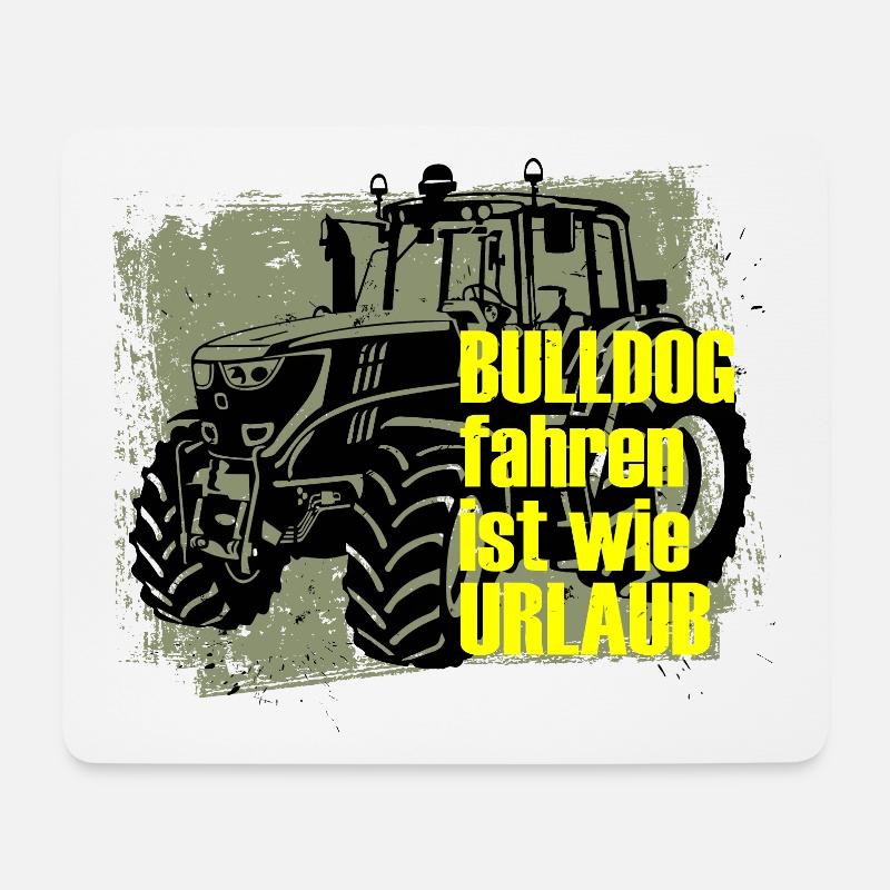 Bulldog fahren Vers01 - Mousepad (Querformat) - Weiß