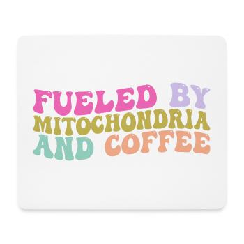 Angetrieben von Mitochondrien und Kaffee - Café - Mousepad (Querformat) - Weiß - Vorne