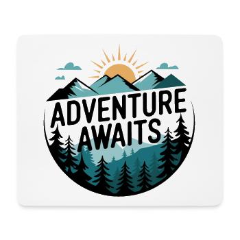 Adventure Awaits – Bergpanorama - Mousepad (Querformat) - Weiß - Vorne