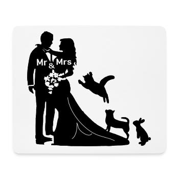 Jeunes mariés avec chien, chat et lapin se marient - Tapis de souris (format paysage) - blanc - Devant