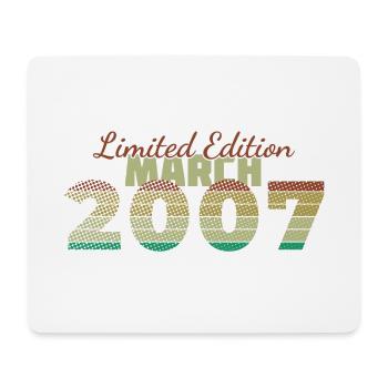 18e anniversaire édition limitée (SCR) 03/2007 - Tapis de souris (format paysage) - blanc - Devant