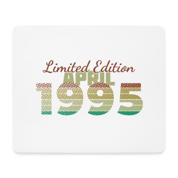 Édition Limitée 30e Anniversaire (SCR) 04/1995 - Tapis de souris (format paysage) - blanc - Devant