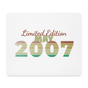 18e anniversaire Edition Limitée (SCR) 05/2007 - Tapis de souris (format paysage) - blanc - Devant