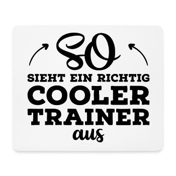 So sieht ein cooler Trainer aus Fussball Geschenk - Mousepad (Querformat) - Weiß - Vorne