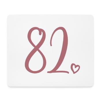 Mignon numéro 82, 82 ans, cadeau de 82e anniversaire - Tapis de souris (format paysage) - blanc - Devant