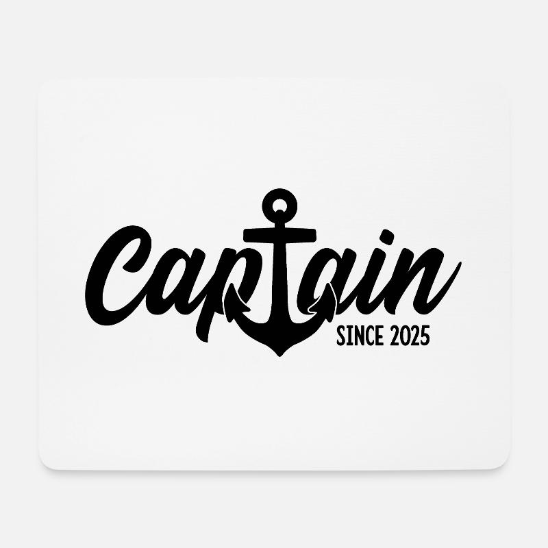 KAPITÄN CAPTAIN SINCE 2025 - Mousepad (Querformat) - Weiß