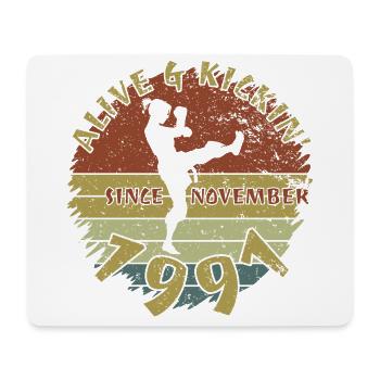 33. Geburtstag Alive and kickin since 11/1991 - Mousepad (Querformat) - Weiß - Vorne