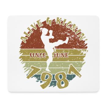 44. Geburtstag Alive and kickin since 06/1981 - Mouse Pad (horizontal) - white - Front