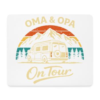Grand-mère et grand-père en tournée camping-car - Tapis de souris (format paysage) - blanc - Devant