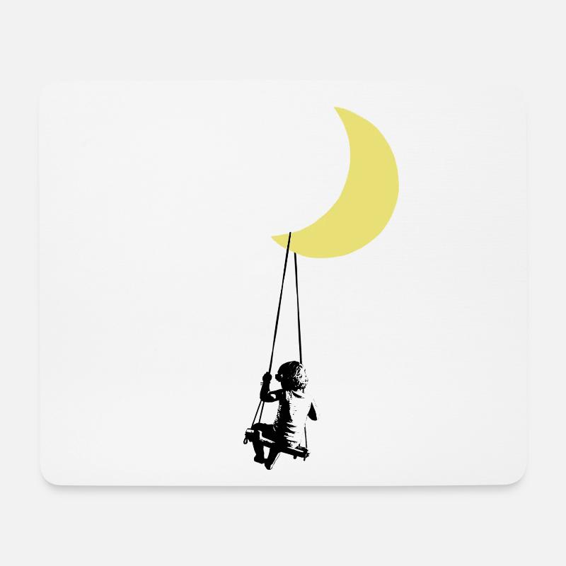 Kleinkind schaukelt unter Mond StreetArt - Mousepad (Querformat) - Weiß