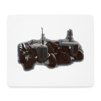 Traktorenduo im Feld - Mousepad (Querformat) - Weiß - Vorne