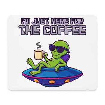 Kaffeeliebender Außerirdischer im UFO - Mousepad (Querformat) - Weiß - Vorne