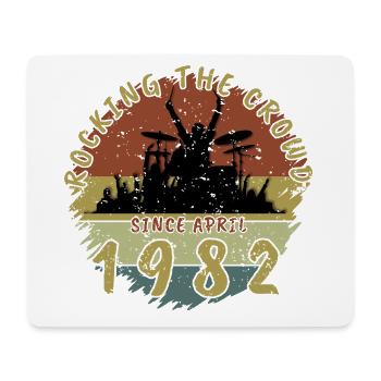 44th Birthday Rocking the crowd DRM 04/1982 - Mouse Pad (horizontal) - white - Front