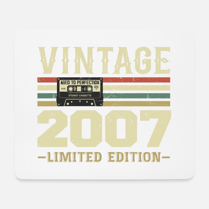 Jahrgang 2007 Retro Geburtstagsgeschenk 2007 - Mousepad (Querformat) - Weiß