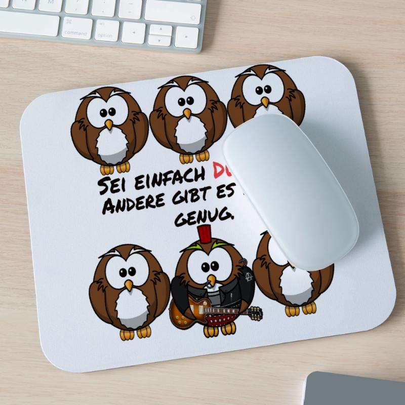 Lustige Eule - Sei einfach du selbst - Geschenk Mousepad (Querformat)