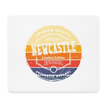 Newcastle England UK City Vintage Retro Skyline - Mouse Pad (horizontal) - white - Front