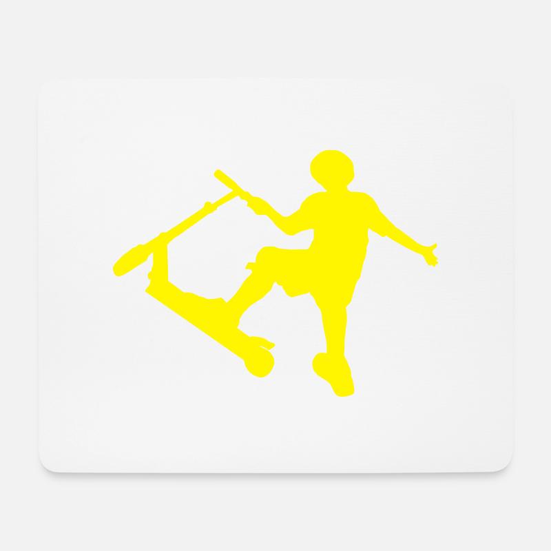 Stunt Scooter Fahrer beim Tricksen YELLOW - Mousepad (Querformat) - Weiß