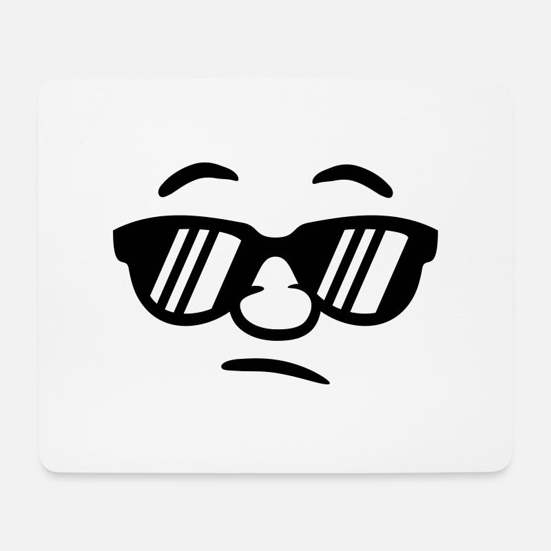 Lunettes de soleil cool guy visage souriant - Tapis de souris (format paysage) - blanc