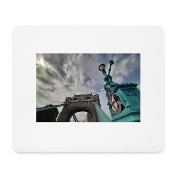 Tower Bridge London mit bewölktem Himmel - Mousepad (Querformat) - Weiß - Vorne
