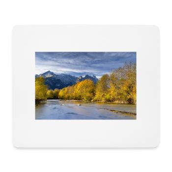 Ambiance automnale sur le Loisach avec la Zugspitze - Tapis de souris (format paysage) - blanc - Devant