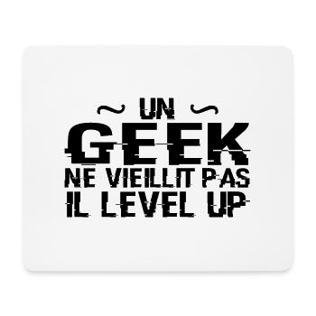 A geek doesn't get old he level up - Mouse Pad (horizontal) - white - Front