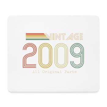 Epic & Legendary Geboren 2009: 15-jähriges Jubiläum - Mousepad (Querformat) - Weiß - Vorne