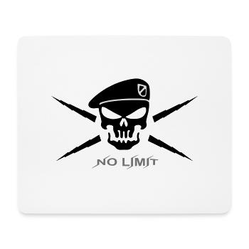 Tete de mort beret 2 - Tapis de souris (format paysage) - blanc - Devant