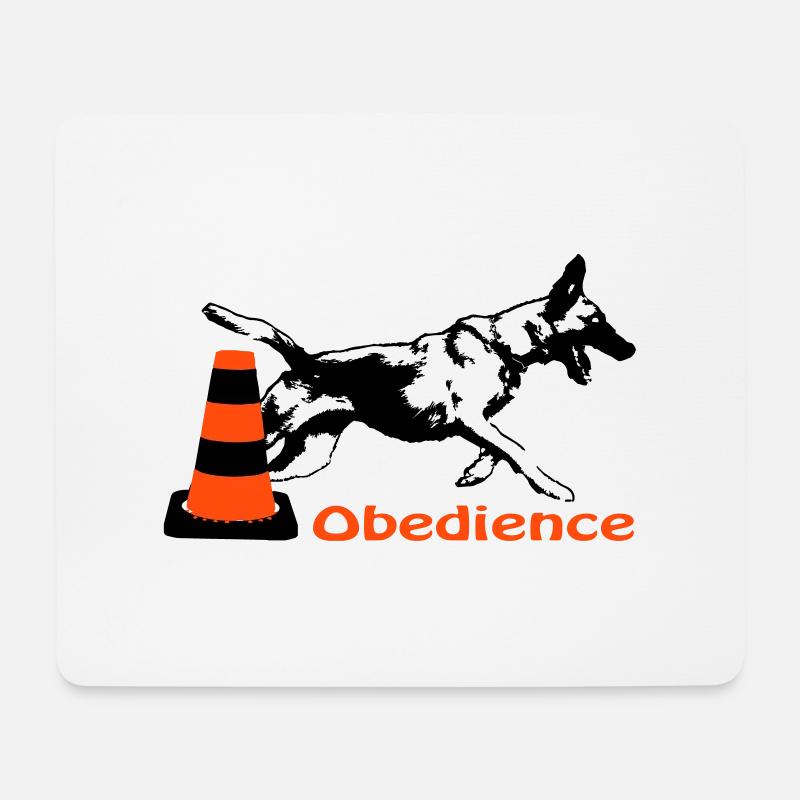 Obedience Malinois umrundet Pylon - Mousepad (Querformat) - Weiß