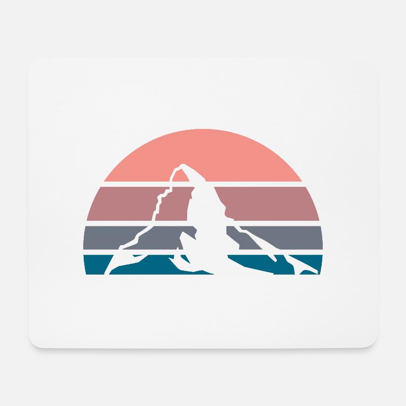 Matterhorn in der Dämmerung - Mousepad (Querformat) - Weiß
