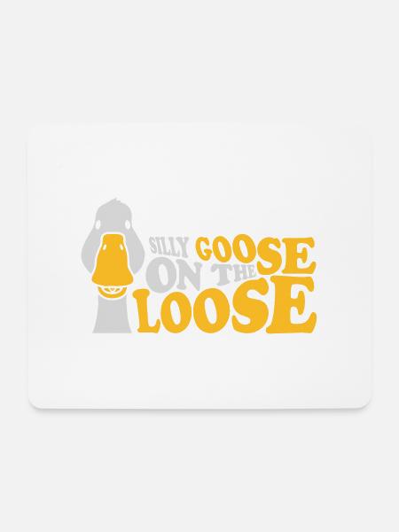 goose on the loose - Mousepad (Querformat) - Weiß