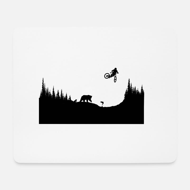 Mtb Lifestyle -bear in wilderness - Mousepad (Querformat) - Weiß