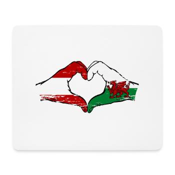 Autriche Pays de Galles drapeau mains forme coeur utilisé - Tapis de souris (format paysage) - blanc - Devant