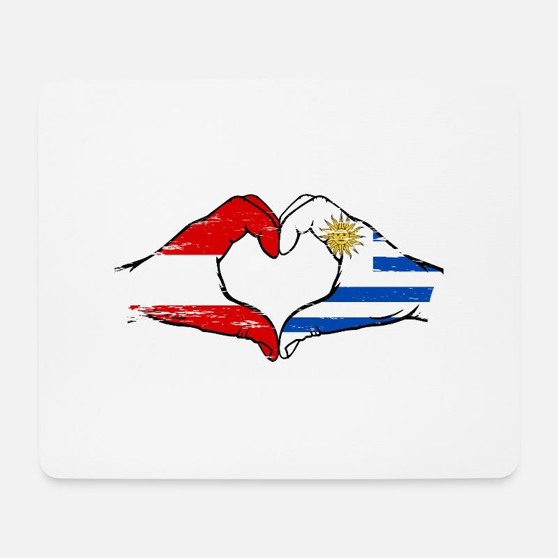 Österreich Uruguay Flagge Hände Herzform used - Mousepad (Querformat) - Weiß