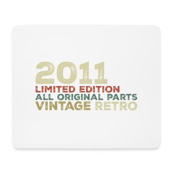 2011 né cadeau d’anniversaire vintage 2011 Retro - Tapis de souris (format paysage) - blanc - Devant