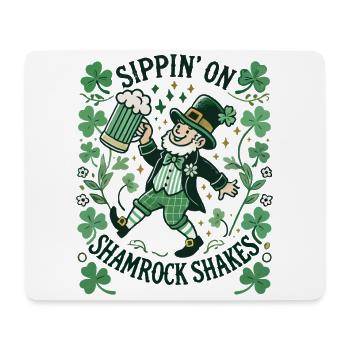 Siroter des shakes Shamrock pour la Saint-Patrick - Tapis de souris (format paysage) - blanc - Devant