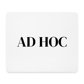 Ad Hoc – Minimalistische lateinische Phrase mit zeitlosem Stil - Mousepad (Querformat) - Weiß - Vorne