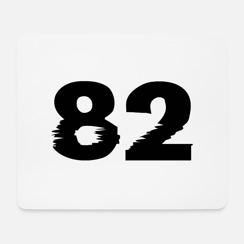 82 Zahl - Mousepad (Querformat) - Weiß