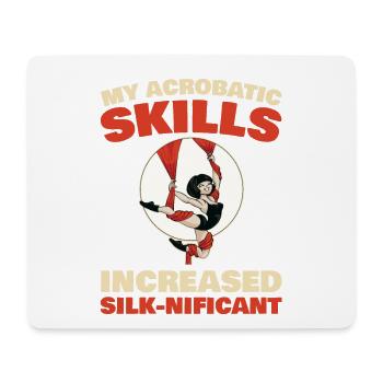 Mes compétences acrobatiques se sont améliorées - Tapis de souris (format paysage) - blanc - Devant