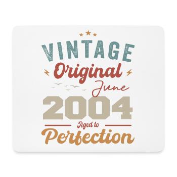 June 2004 Aged to Perfection June 2004 vintage - Mousepad (Querformat) - Weiß - Vorne