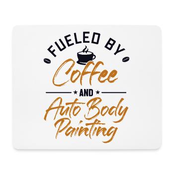 Angetrieben von Kaffee und Karosserielackierung Fahrzeug - Mousepad (Querformat) - Weiß - Vorne