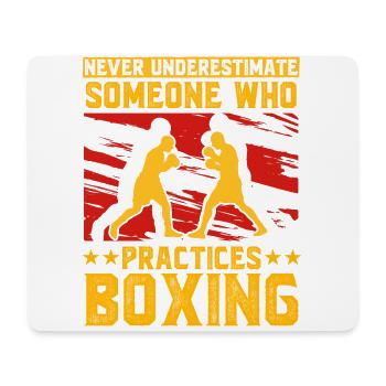 Ne sous-estimez jamais quelqu’un qui pratique la boxe - Tapis de souris (format paysage) - blanc - Devant