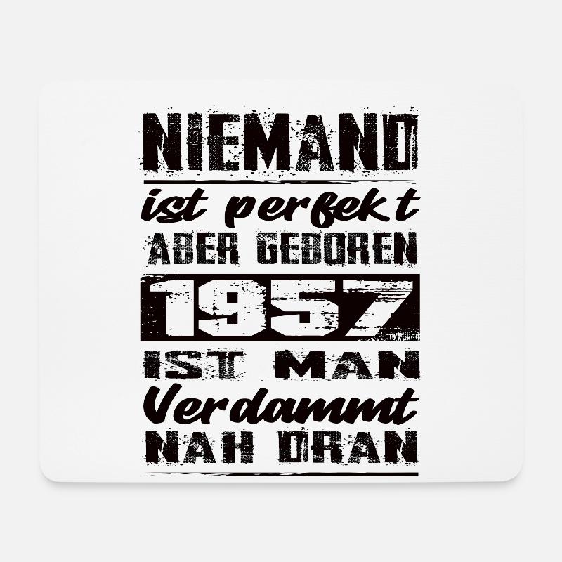 Niemand Is Perfekt Aber geboren 1957 Geburtstag - Mousepad (Querformat) - Weiß