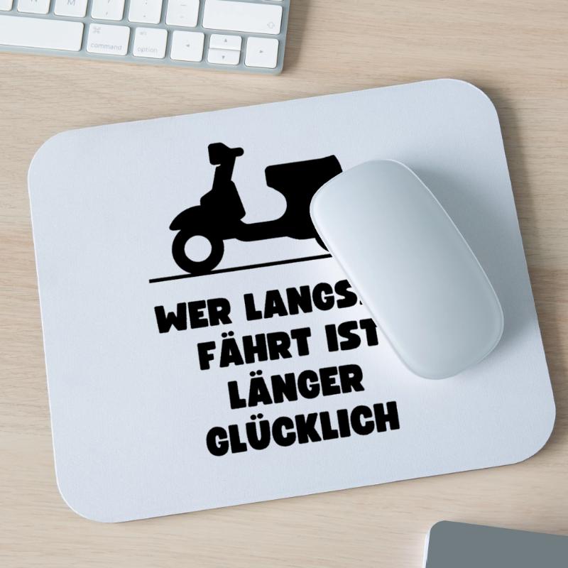Passionierter Rollerfahrer oder Mofafahrer Mousepad (Querformat)