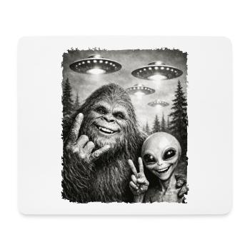 Bigfoot Alien Rocker, Rock Musik, Rock Hand, UFO - Mousepad (Querformat) - Weiß - Vorne