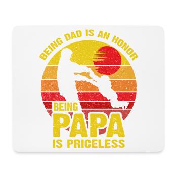 Papa Pride: Unbezahlbare Papa-Momente - Mousepad (Querformat) - Weiß - Vorne