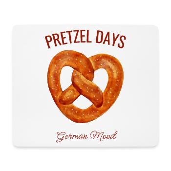 Pretzel Days – Brezel mit German Mood - Mousepad (Querformat) - Weiß - Vorne
