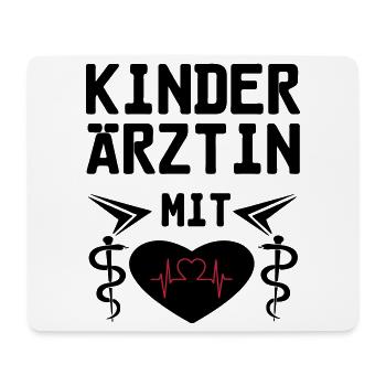 Kinderärztin mit Herz Geschenk - Mousepad (Querformat) - Weiß - Vorne