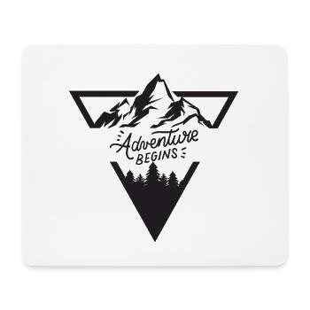 Abenteuer in den Bergen - Mousepad (Querformat) - Weiß - Vorne