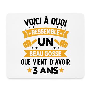Voici à quoi ressemble un beau gosse 3 Ans - Tapis de souris (format paysage) - blanc - Devant